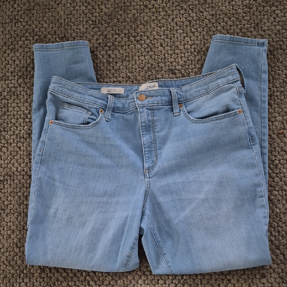 Light Blue Spring And Summer Stretchy Univeral Threads Denim Jeans 16 33R